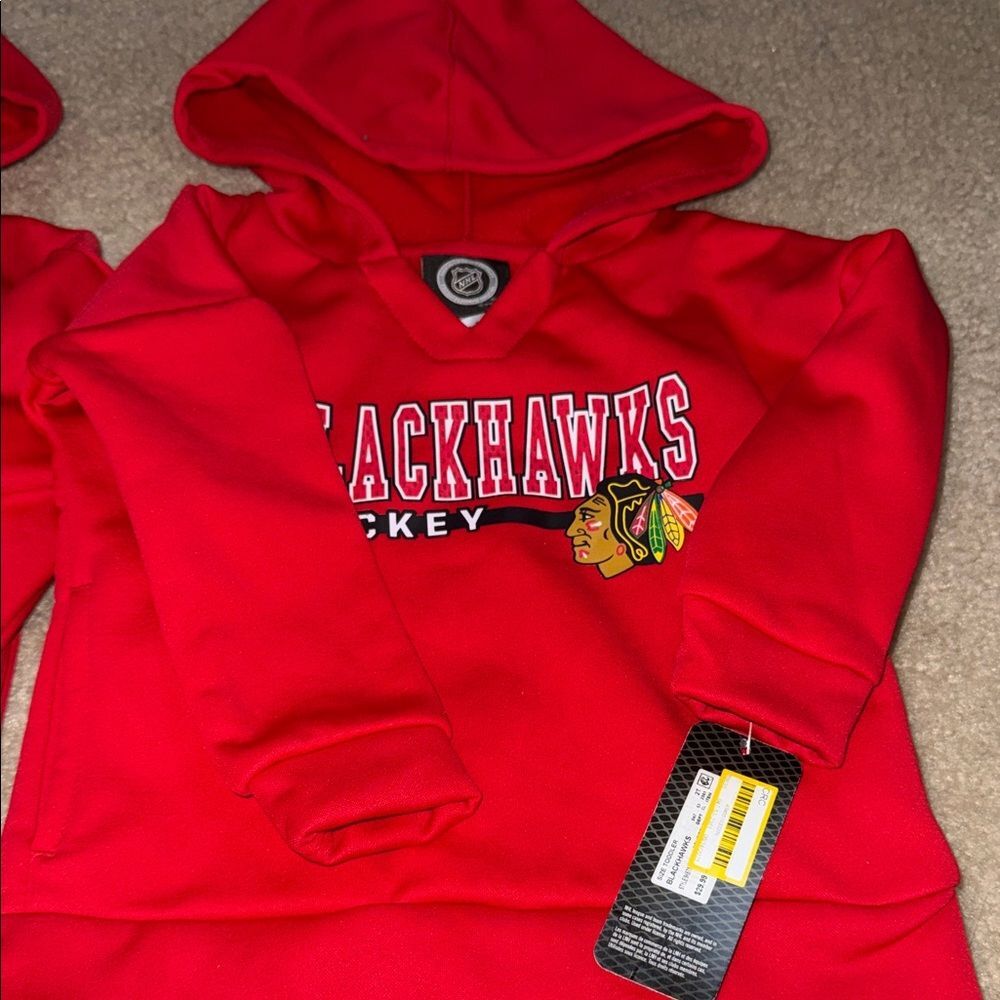 Red Blackhawks Hoodie 2t NWT